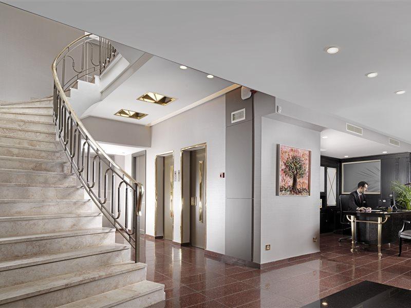 Holiday Suites Афіни Екстер'єр фото