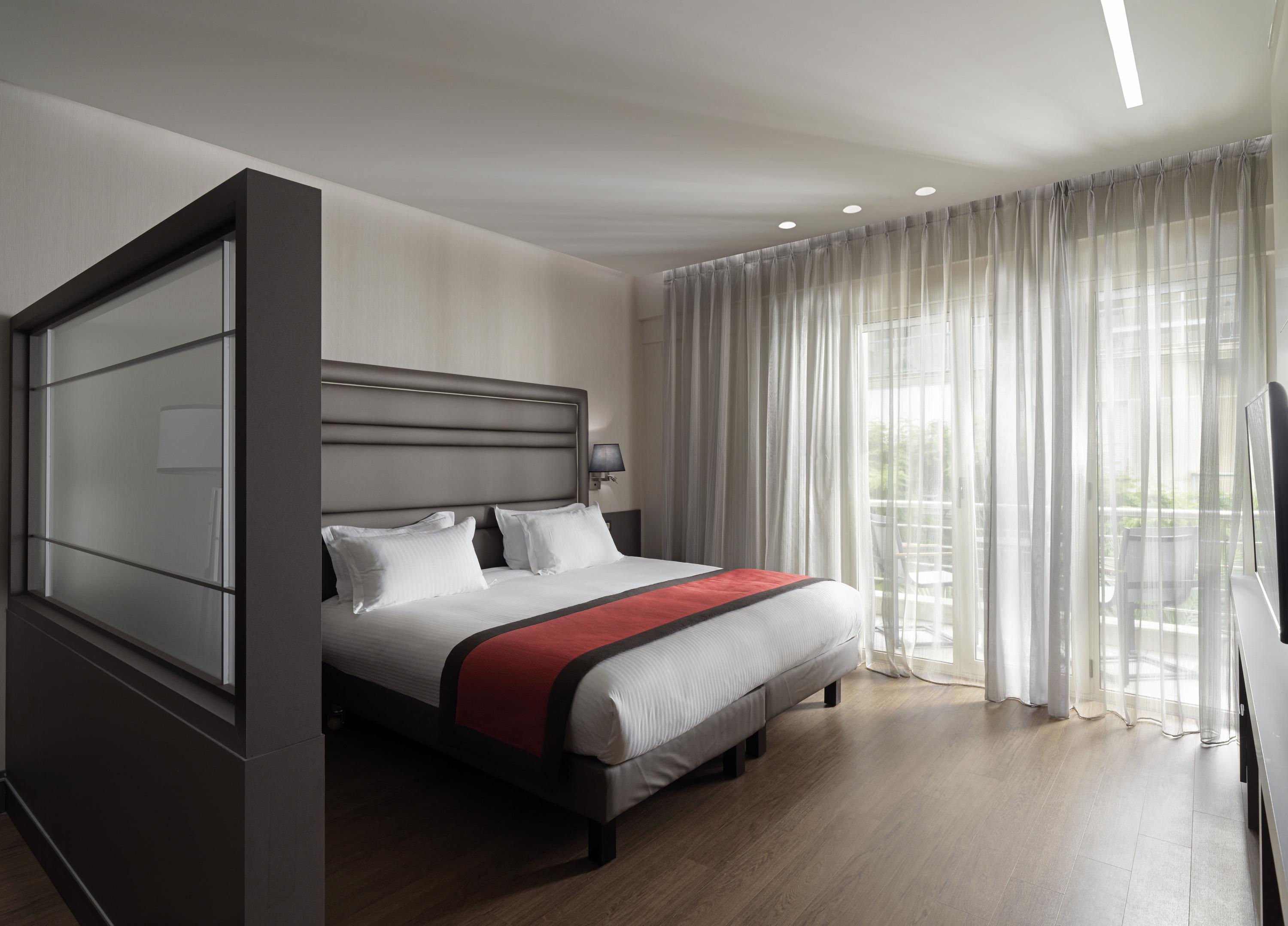 Holiday Suites Афіни Екстер'єр фото